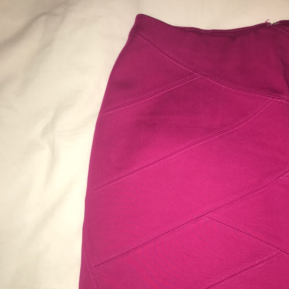 EXPRESS NWOT Hot Pink Pencil Skirt